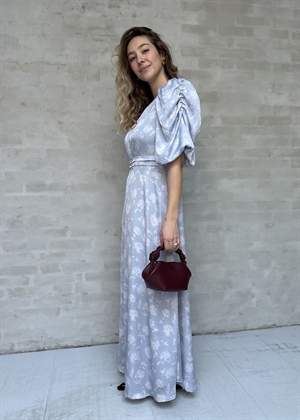 Kikka faded flower kjole Light Blue Neo Noir 